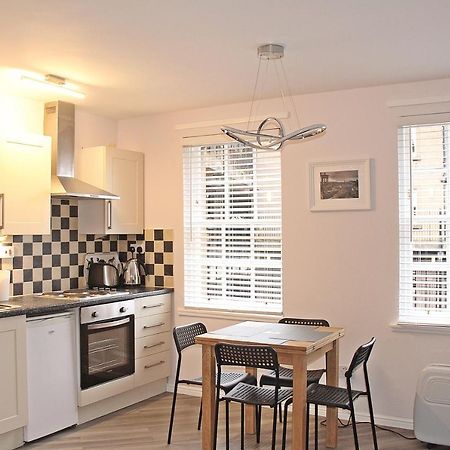 Cosy Castle Apartment Edinburgh Exterior foto